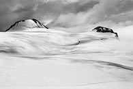 fotografie Ledovec Gepatschferner, Rakouské Alpy - Krajina kousek od chaty Brandenburger Haus v Ötztalských alpách. V údolí se rozkládá ledovec Gepatschferner. 