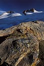 fotografie Ledovec Mullwitzkees, Rakouské Alpy - Krajina z oblasti Hohe Tauern (Vysoké Taury). V pozadí je ledovec Mullwitzkees, z leva vrcholy Hohes Aderl a Rainer Horn. 