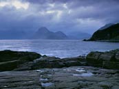 fotografie Skotské pobřeží - Pobřeží jižní části skotského ostrova Skye. 